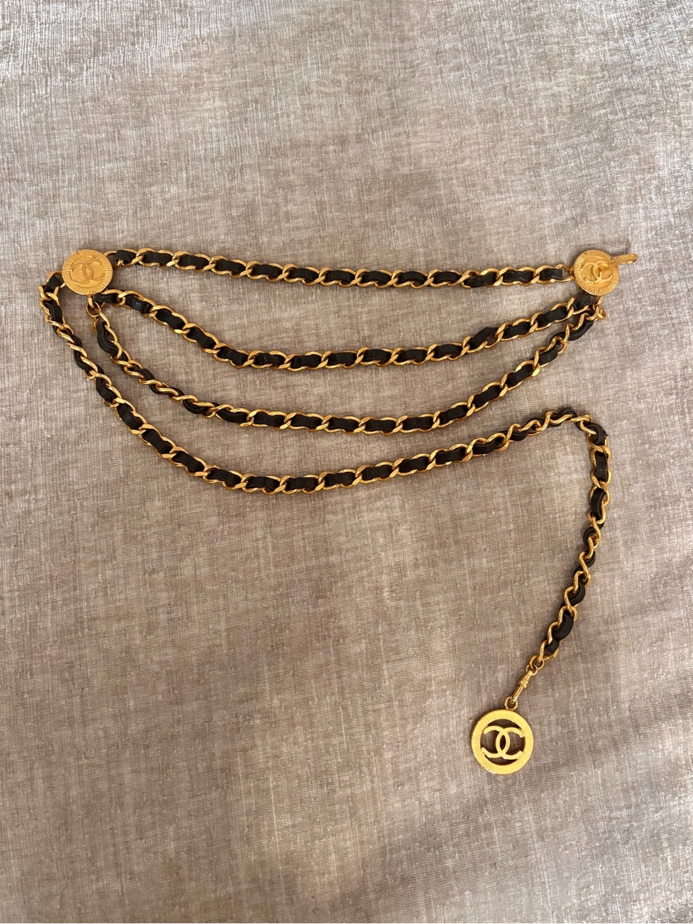 Authentic CHANEL black chain 1984 vintage runway leather link belt 80cm